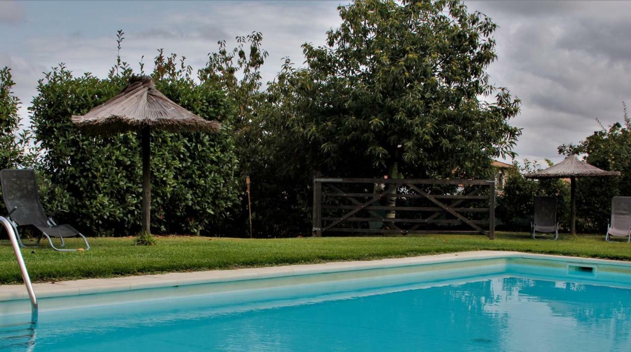 Glamping Hills Hotel Santa Comba de Rossas Luaran gambar