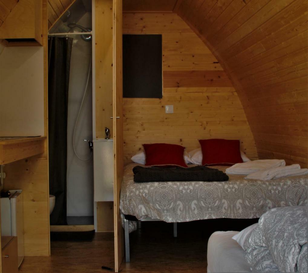 Glamping Hills Hotel Santa Comba de Rossas Luaran gambar